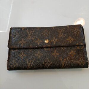 Vintage Louis Vuitton trifold with Check wallet